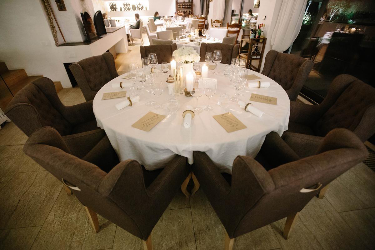 Gosteria Hata Podoprygora Obukhivka Bagian luar foto